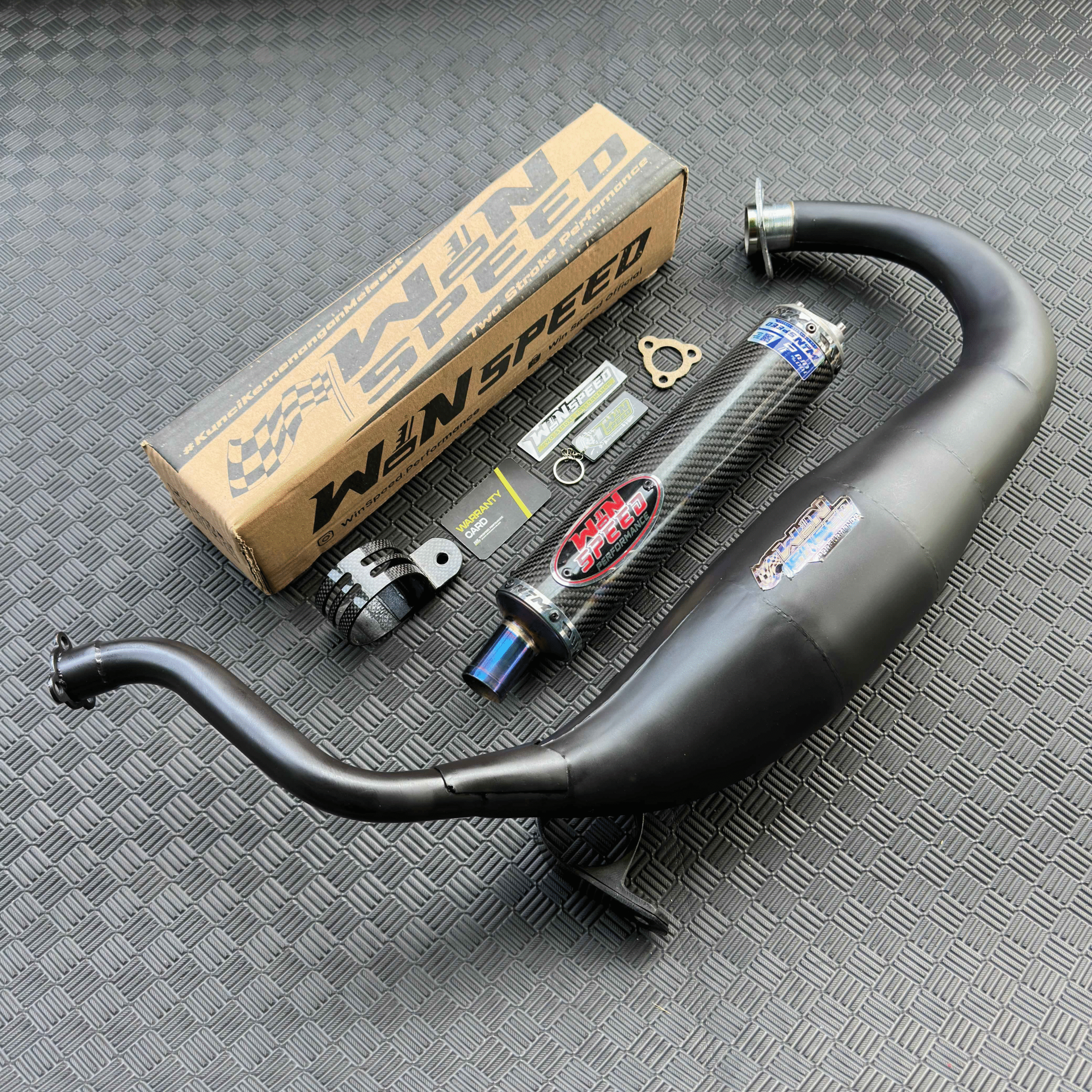 Fullsystem Silencers Carbon Twill Glossy , Exhaust Chamber Super Cobra, Clearcoated Mild Steel Black Coating, KR150, KRR150, KRR150ZX, Serpico - Image 3
