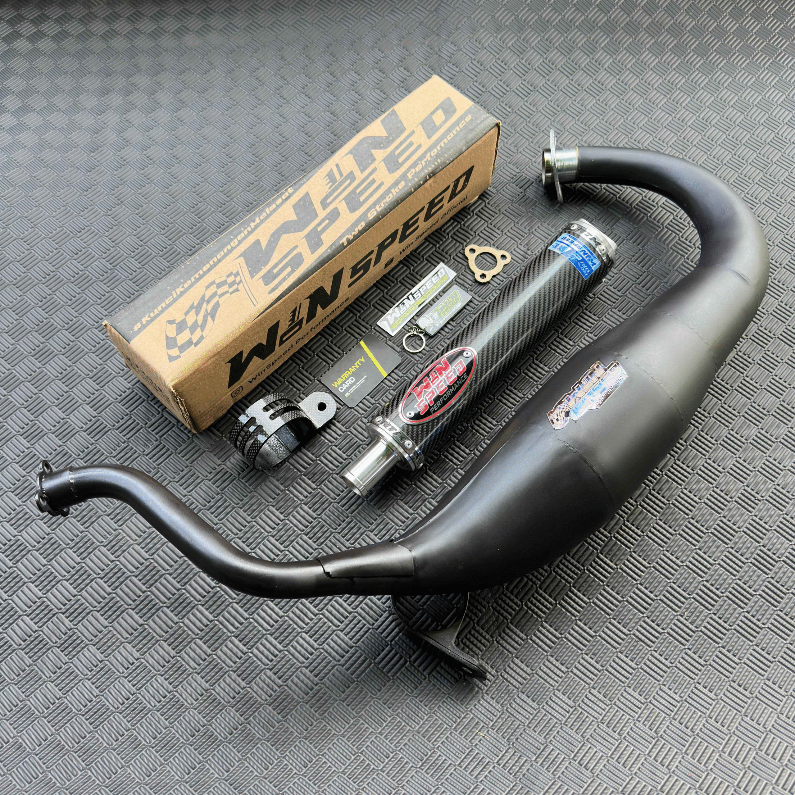 Fullsystem Silencers Carbon Twill Glossy , Exhaust Chamber Super Cobra, Clearcoated Mild Steel Black Coating, KR150, KRR150, KRR150ZX, Serpico - Image 2